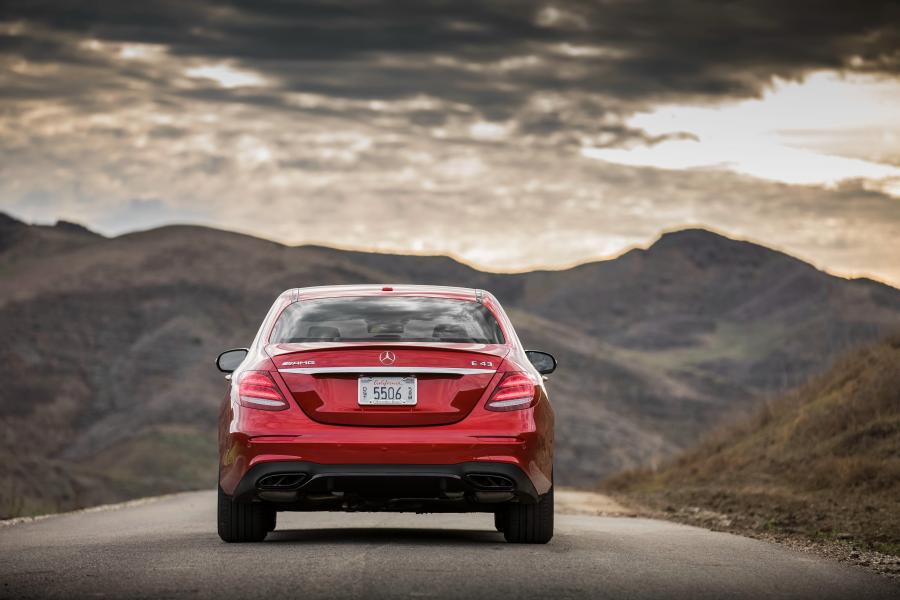  Mercedes-AMG E43 4Matic 2016 года  (NA) (фото 5 из 30)